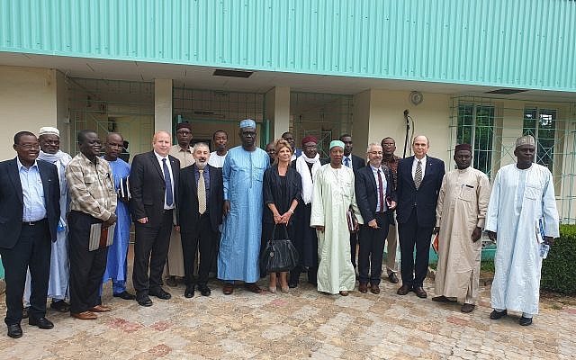 A delegation of representatives from Israeli ministries meet with Chadian officials in Chad, August 2019. (Economy and Trade Ministry) A delegation of representatives from Israeli ministries meet with Chadian officials in Chad, August 2019. (Economy and Trade Ministry)