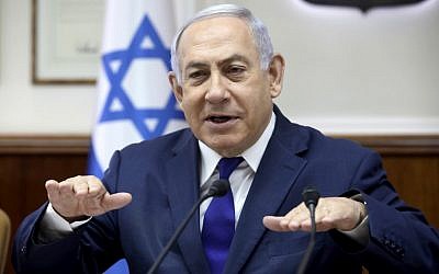 Prime Minister Benjamin Netanyahu leads the weekly cabinet meeting at the Prime Minister's Office in Jerusalem on September 3, 2019. (Sebastian Scheiner/Pool/AFP)
