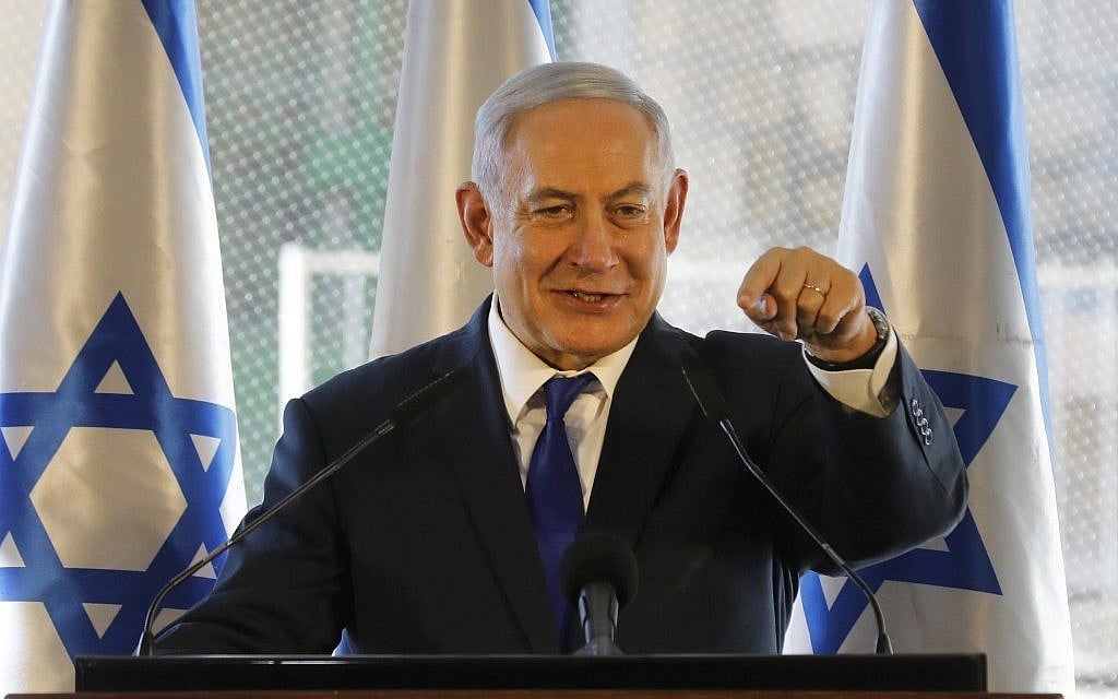Prime Minister Benjamin Netanyahu delivers a speech in Hebron during an event marking the anniversary of the 1929 Hebron riots on September 4, 2019. (MENAHEM KAHANA / AFP) Prime Minister Benjamin Netanyahu delivers a speech in Hebron during an event marking the anniversary of the 1929 Hebron riots on September 4, 2019. (MENAHEM KAHANA / AFP)