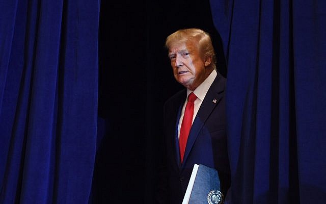US President Donald Trump arrives for a press conference in New York, September 25, 2019, on the sidelines of the United Nations General Assembly. (SAUL LOEB / AFP) US President Donald Trump arrives for a press conference in New York, September 25, 2019, on the sidelines of the United Nations General Assembly. (SAUL LOEB / AFP)