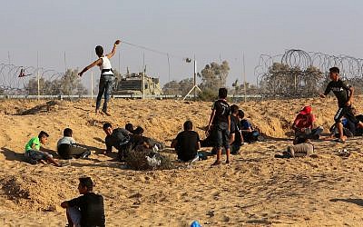 Palestinian protesters clash with Israeli forces following a demonstration along the border between Israel-Gaza, on September 6, 2019. (Abed Rahim Khatib/Flash90)