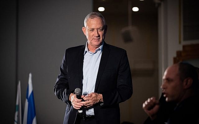 Blue and White chairman Benny Gantz attends the Srugim conference in Jerusalem on September 2, 2019. (Yonatan Sindel/Flash90) Blue and White chairman Benny Gantz attends the Srugim conference in Jerusalem on September 2, 2019. (Yonatan Sindel/Flash90)