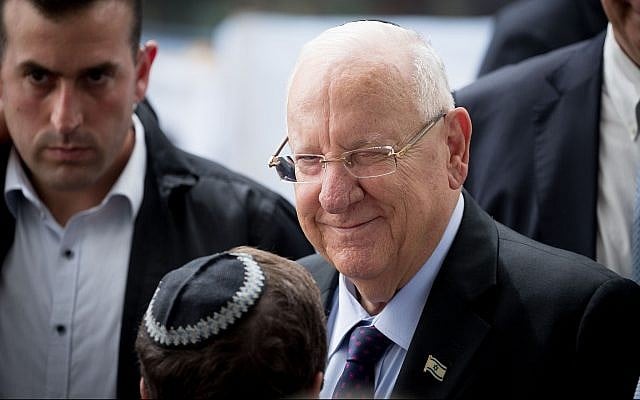 President Reuven Rivlin at a memorial ceremony for the late president Shimon Peres at Mount Herzl cemetery in Jerusalem on September 19, 2019. (Yonatan Sindel/Flash90) President Reuven Rivlin at a memorial ceremony for the late president Shimon Peres at Mount Herzl cemetery in Jerusalem on September 19, 2019. (Yonatan Sindel/Flash90)