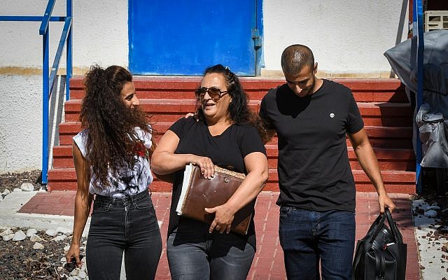 Simona Mori (C) seen after her release from Neve Tirza prison in Ramle, on September 25, 2019 (Avshalom Shoshoni/Flash90) Simona Mori (C) seen after her release from Neve Tirza prison in Ramle, on September 25, 2019 (Avshalom Shoshoni/Flash90)