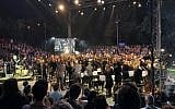 The 108 musicians who participated in 'Shalem,' the September 12, 2019 Mekudeshet festival concert of broken instruments (Jessica Steinberg/Times of Israel)