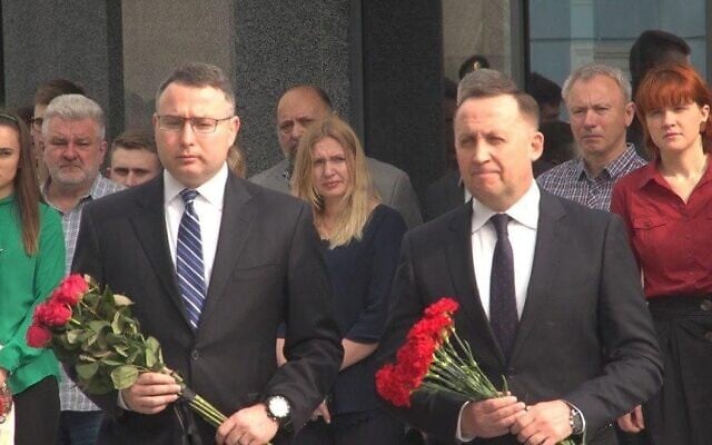 Alexander Vindman, left, the National Security Council Director for European Affairs, lays flowers to honor fallen Ukrainian soldiers in Kiev on May 21, 2019. (US Embassy in Kiev/Twitter) Alexander Vindman, left, the National Security Council Director for European Affairs, lays flowers to honor fallen Ukrainian soldiers in Kiev on May 21, 2019. (US Embassy in Kiev/Twitter)