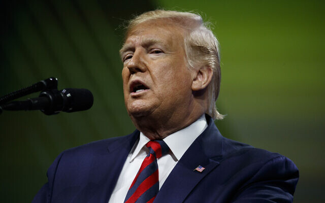 US President Donald Trump speaks to the International Association of Chiefs of Police Annual Conference and Exposition, at the McCormick Place Convention Center Chicago, October 28, 2019, in Chicago. (Evan Vucci/AP) US President Donald Trump speaks to the International Association of Chiefs of Police Annual Conference and Exposition, at the McCormick Place Convention Center Chicago, October 28, 2019, in Chicago. (Evan Vucci/AP)