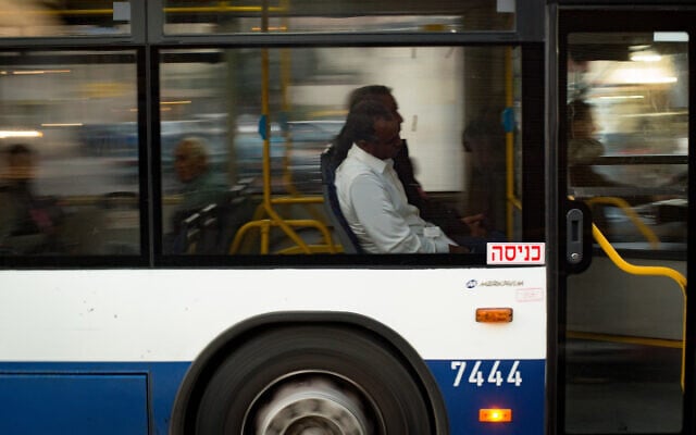 Illustrative: A bus in Tel Aviv on Febuary 6, 2017. (Sebi Berens/Flash90) Illustrative: A bus in Tel Aviv on Febuary 6, 2017. (Sebi Berens/Flash90)