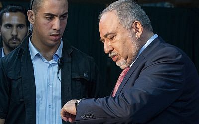 Yisrael Beytenu chairman Avigdor Liberman speaks at a faction meeting at Neve Ilan, west of Jerusalem, on September 22, 2019. (Noam Revkin Fenton/Flash90)