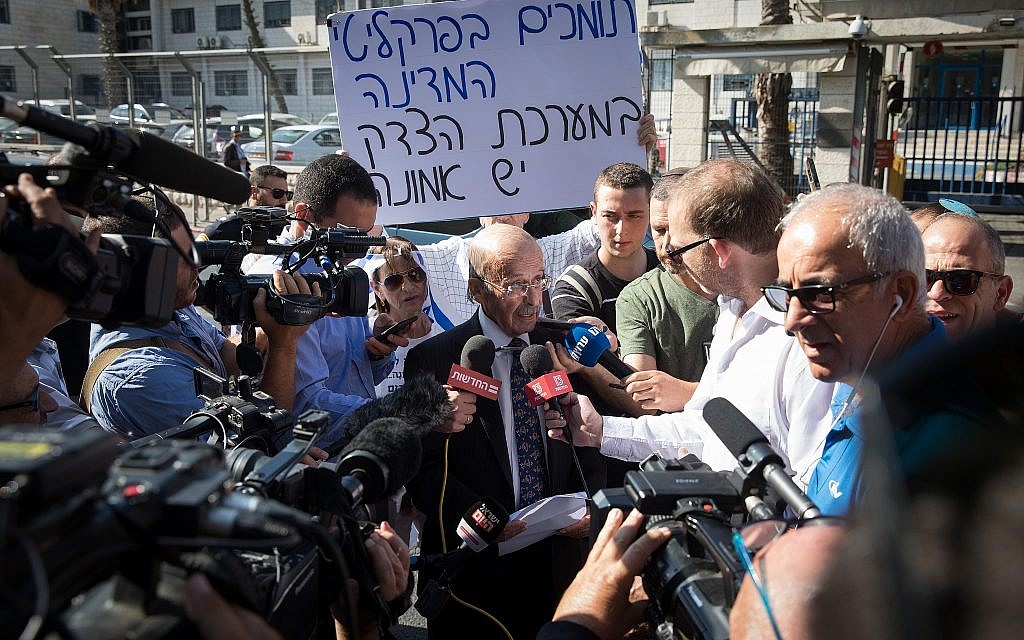 Prime Minister Benjamin Netanyahu's attorney Ram Caspi arrives at the Justice Ministry in Jerusalem for a pre-indictment hearing on the prime minister's corruption investigations, on October 2, 2019. (Noam Revkin Fenton/Flash90) Prime Minister Benjamin Netanyahu's attorney Ram Caspi arrives at the Justice Ministry in Jerusalem for a pre-indictment hearing on the prime minister's corruption investigations, on October 2, 2019. (Noam Revkin Fenton/Flash90)
