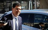 Prime Minister Benjamin Netanyahu's attorney Amit Hadad arrives at the Justice Ministry in Jerusalem for the hearing on the corruption cases in which Netanyahu is a suspect, on October 3, 2019 (Yossi Zamir/Flash90)