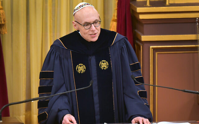 Andrew Rehfeld delivers his inaugural address as president of the Hebrew Union College-Jewish Institute of Religion at the Plum Street Temple in Cincinnati, Ohio, Oct. 27, 2019. (Courtesy of HUC) Andrew Rehfeld delivers his inaugural address as president of the Hebrew Union College-Jewish Institute of Religion at the Plum Street Temple in Cincinnati, Ohio, Oct. 27, 2019. (Courtesy of HUC)