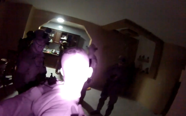 Israeli troops arrest a group of Palestinians suspected of throwing rocks at an IDF officer, injuring him, in September 2019. (Israel Defense Forces) Israeli troops arrest a group of Palestinians suspected of throwing rocks at an IDF officer, injuring him, in September 2019. (Israel Defense Forces)