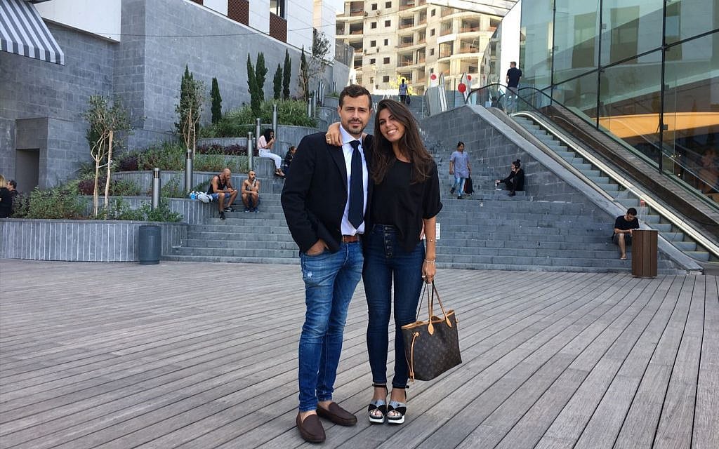 'TechTalk' hosts Jonny & Jessy pose for a photo during a busy day filming for Season One, which features 50 Israeli startups, and releases on Amazon Prime on October 18, 2019. (Courtesy)