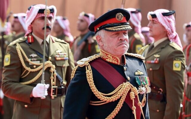 Jordan's King Abdullah II arrives for the opening parliamentary session in the capital Amman on November 10, 2019. (Khalil Mazraawi/AFP) Jordan's King Abdullah II arrives for the opening parliamentary session in the capital Amman on November 10, 2019. (Khalil Mazraawi/AFP)