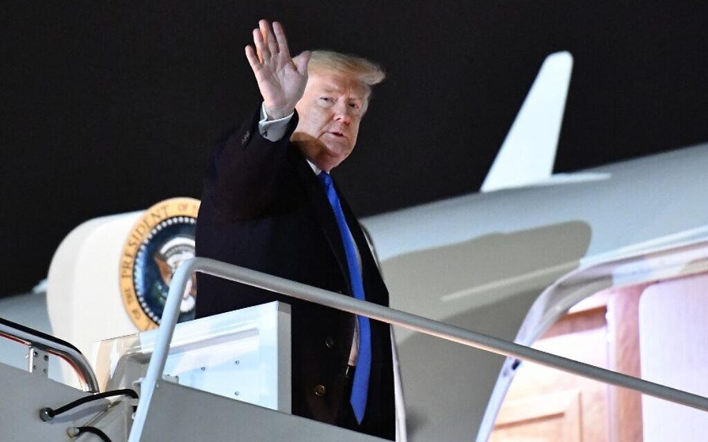 US President Donald Trump makes his way to board Air Force One before departing from Andrews Air Force Base in Maryland on November 21, 2019. (Mandel Ngan/AFP) US President Donald Trump makes his way to board Air Force One before departing from Andrews Air Force Base in Maryland on November 21, 2019. (Mandel Ngan/AFP)