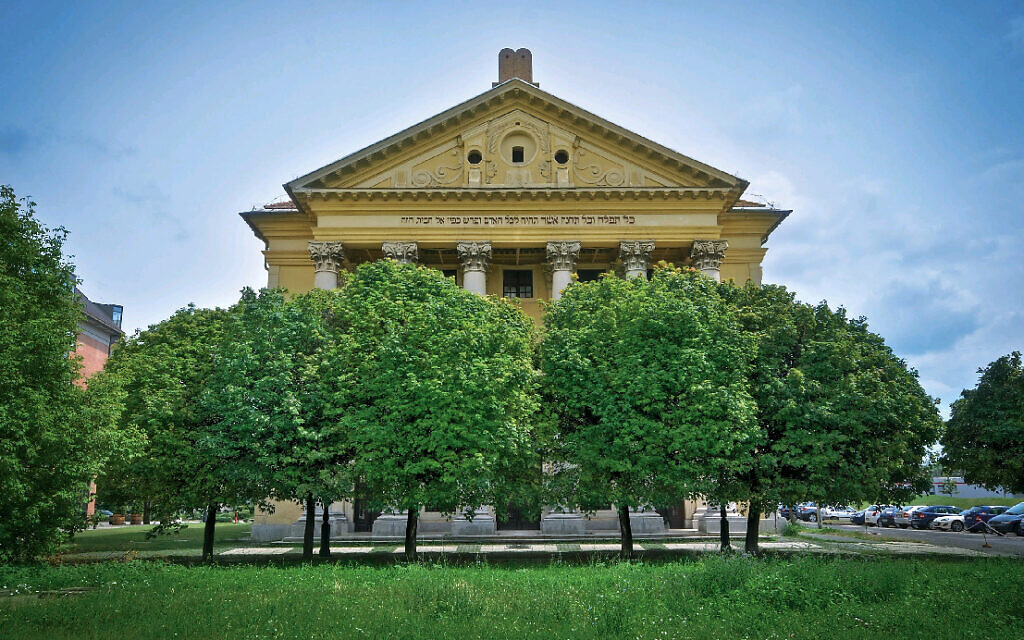 The Obuda Synagogue in Budapest is a 200-year-old French Empire-style building. (Courtesy of EMIH/via JTA)