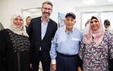 Harry Triguboff, in cap, and Australian Ambassador to Israel Chris Cannan with Bedouin women who benefit from the Switch Center. (SNAP Photography/via JTA)