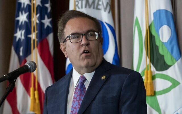 In this September 19, 2019, photo, Environmental Protection Agency administrator Andrew Wheeler speaks about US President Donald Trump's decision to revoke California's authority to set auto mileage standards stricter than those issued by federal regulators, at EPA headquarters in Washington. (AP Photo/J. Scott Applewhite) In this September 19, 2019, photo, Environmental Protection Agency administrator Andrew Wheeler speaks about US President Donald Trump's decision to revoke California's authority to set auto mileage standards stricter than those issued by federal regulators, at EPA headquarters in Washington. (AP Photo/J. Scott Applewhite)