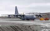 Picture taken in January 2019 at Chile's Antarctic base President Eduardo Frei, in Antarctica, showing a Chilean Air Force C-130 Hercules cargo plane as the one that disappeared in the sea between the southern tip of South America and Antarctica on December 9, 2019 with 38 people aboard. (Photo by Javier TORRES / AFP)