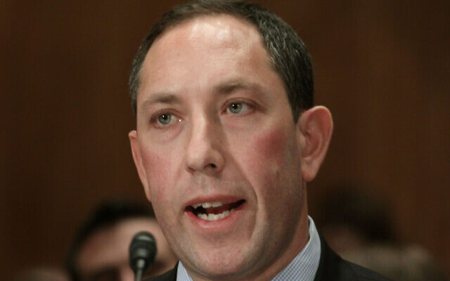 Mitchell Silber testifies on Capitol Hill in Washington, Thursday, Nov. 19, 2009, before the Senate Homeland Security and Governmental Affairs Committee hearing on an assessment of the Fort Hood deaths. (AP/Lauren Victoria Burke) Mitchell Silber testifies on Capitol Hill in Washington, Thursday, Nov. 19, 2009, before the Senate Homeland Security and Governmental Affairs Committee hearing on an assessment of the Fort Hood deaths. (AP/Lauren Victoria Burke)