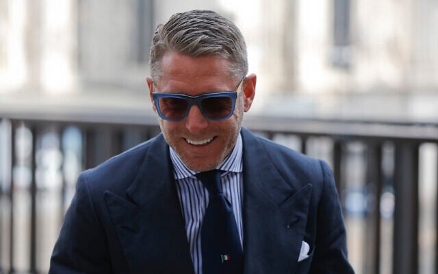 Lapo Elkann smiles to photographers as he arrives to attend a lunch in Milan, Italy, February 24, 2016. (AP Photo/Luca Bruno) Lapo Elkann smiles to photographers as he arrives to attend a lunch in Milan, Italy, February 24, 2016. (AP Photo/Luca Bruno)