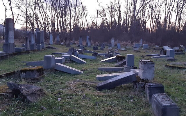 Illustrative: Vandalized headstones at the ancient Jewish cemetery of Námestovo, Slovakia, in December 2019. (Courtesy of ZCN via JTA) Illustrative: Vandalized headstones at the ancient Jewish cemetery of Námestovo, Slovakia, in December 2019. (Courtesy of ZCN via JTA)