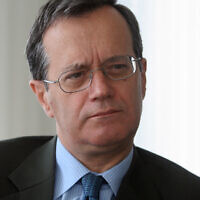 Marc Perrin de Brichambaut. (Mikhail Evstafiev / Wikipedia)