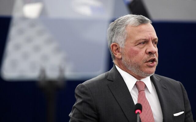 Jordanian King Abdullah II gestures as he delivers a speech at the European Parliament, on January 15, 2020, in Strasbourg, eastern France. (Photo by Frederick FLORIN / AFP) Jordanian King Abdullah II gestures as he delivers a speech at the European Parliament, on January 15, 2020, in Strasbourg, eastern France. (Photo by Frederick FLORIN / AFP)