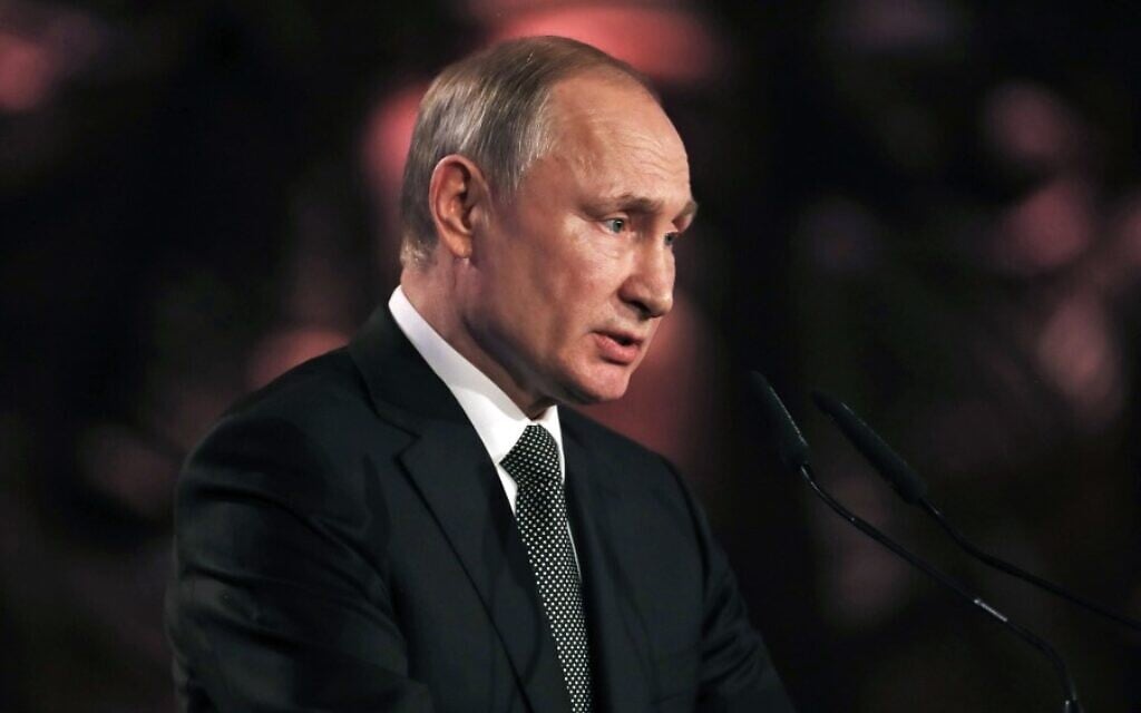 Russian President Vladimir Putin delivers a speech at Yad Vashem Holocaust memorial center in Jerusalem on January 23, 2020, to mark 75 years since the liberation of Auschwitz (RONEN ZVULUN / POOL / AFP) Russian President Vladimir Putin delivers a speech at Yad Vashem Holocaust memorial center in Jerusalem on January 23, 2020, to mark 75 years since the liberation of Auschwitz (RONEN ZVULUN / POOL / AFP)