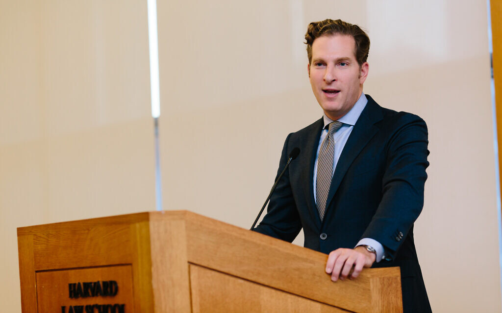 Prof. Noah Feldman speaks at the Julis-Rabinowitz Program on Jewish and Israeli Law at Harvard Law School, Inaugural Event. (Leona Campbell)