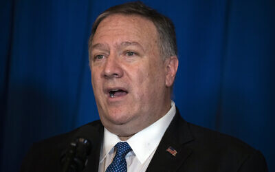US Secretary of State Mike Pompeo delivers a statement on Iraq and Syria, at President Donald Trump's Mar-a-Lago property, December 29, 2019, in Palm Beach, Florida. (AP Photo/ Evan Vucci)