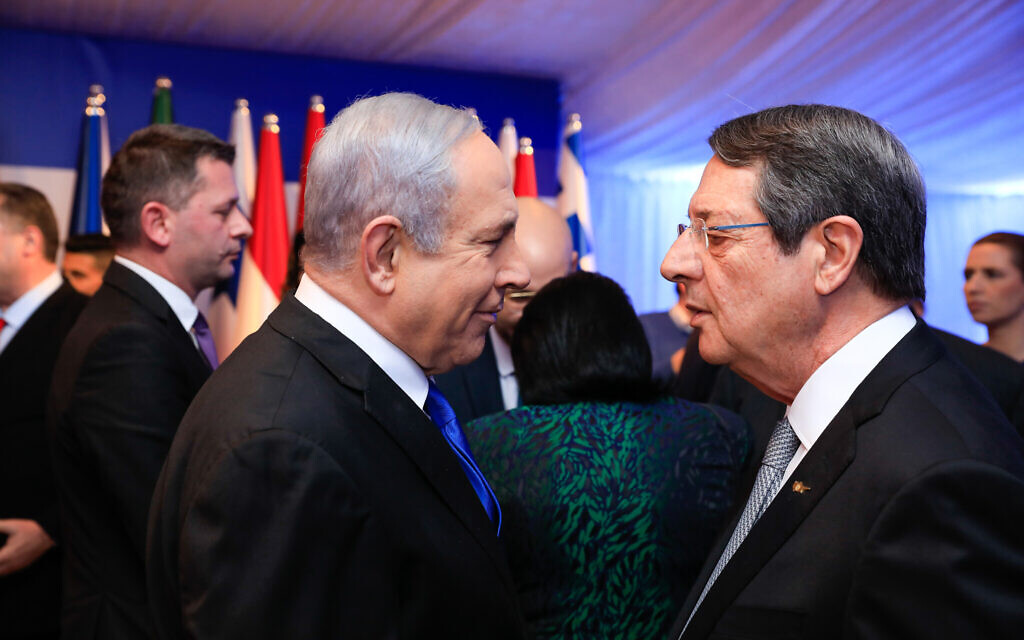 Prime Minister Benjamin Netanyahu, left, with Cyprus's President Nicos Anastasiades at the President's Residence in Jerusalem as President Reuven Rivlin hosts over 40 world leaders as part of the World Holocaust Forum, on January 22, 2020. (Olivier Fitoussi/Flash90)