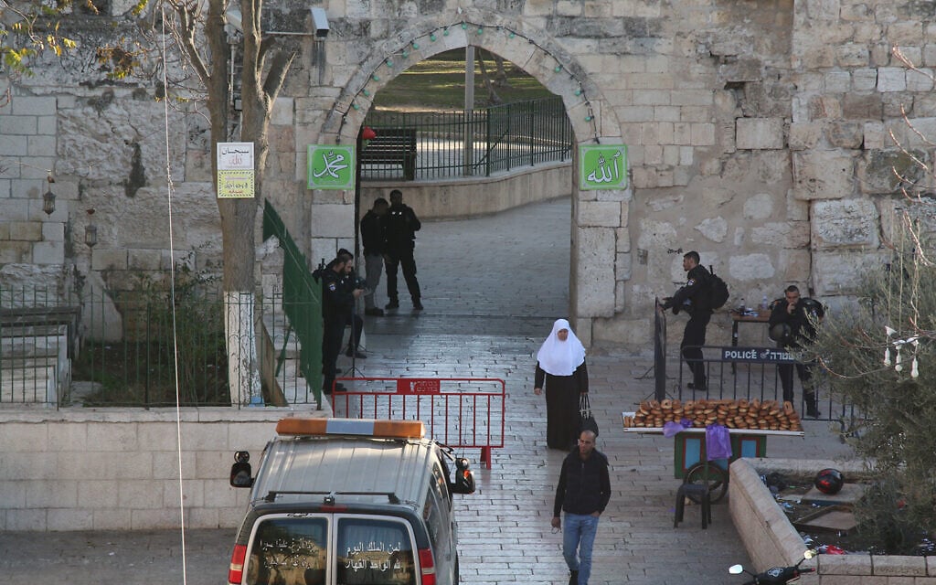 The Tribes Gate entrance to the Old City, through which IDF paratroopers entered the Old City during 1967's Six Day War. (Shmuel Bar-Am)
