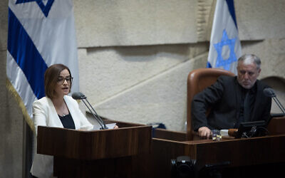 Heba Yazbak of the Ra'am-Balad party speaks in the Knesset, May 13, 2019. (Noam Revkin Fenton/Flash90)