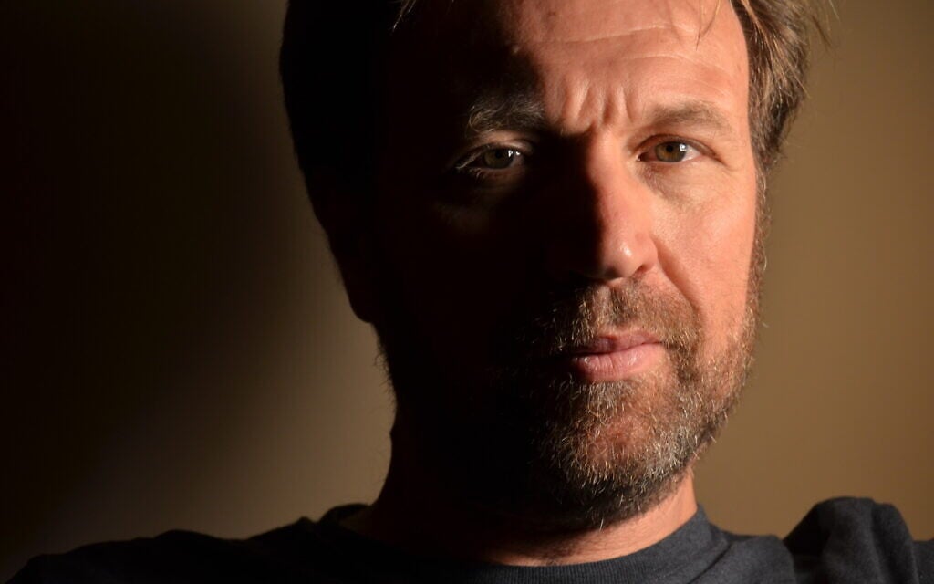 Jorge Gurvich, the Argentinian-Israeli director of the 2018 film 'Back to Maracana.' (Courtesy)