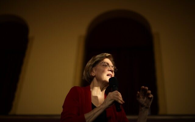 Democratic presidential candidate Sen. Elizabeth Warren of Massachusetts speaks at a campaign event at Iowa State University's Memorial Union in Ames, Iowa, on February 2, 2020. (Chip Somodevilla/Getty Images/AFP) Democratic presidential candidate Sen. Elizabeth Warren of Massachusetts speaks at a campaign event at Iowa State University's Memorial Union in Ames, Iowa, on February 2, 2020. (Chip Somodevilla/Getty Images/AFP)