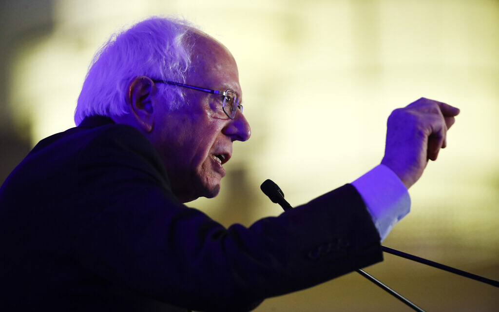 Democratic US presidential candidate Sen. Bernie Sanders speaks during First in the South Dinner, in Charleston, South Carolina, February 24, 2020. (Matt Rourke/AP) Democratic US presidential candidate Sen. Bernie Sanders speaks during First in the South Dinner, in Charleston, South Carolina, February 24, 2020. (Matt Rourke/AP)