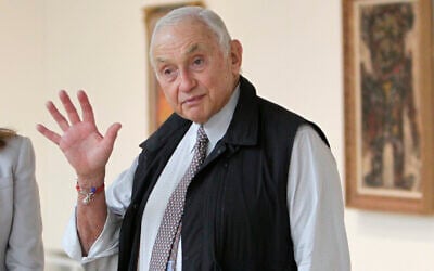 This September 19, 2014 file photo shows chairman and CEO of Victoria’s Secret parent L Brands Les Wexner touring an exhibit at the Wexner Center for the Arts in Columbus, Ohio (AP Photo/Jay LaPrete, File)
