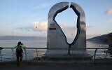 The promenade in the northern Israeli city of Tiberias, by the Sea of Galilee, on January 30, 2020. (David Cohen/Flash90)