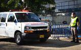 An ambulance carrying an Israeli man who returned from Italy and tested positive for coronavirus arrives at Tel Hashomer Hospital, February 27, 2020 (Flash 90)