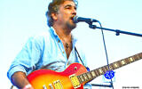 Veteran guitarist Mark Rashkow (Courtesy Sharon Shapira)