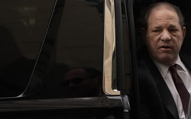 Harvey Weinstein arrives at Manhattan Supreme Court, February 20, 2020 for the third day of jury deliberations in his sex assault trial in New York. (Timothy A. Clark/AFP) Harvey Weinstein arrives at Manhattan Supreme Court, February 20, 2020 for the third day of jury deliberations in his sex assault trial in New York. (Timothy A. Clark/AFP)