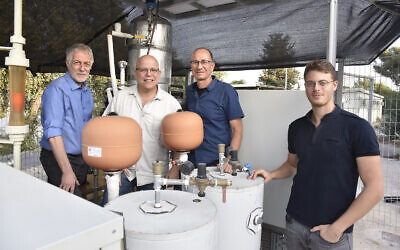From left to right: Technion researchers Professor David Broday, Professor Eran Friedler, Ilan Katz and Liron Houber. (Courtesy/Technion)