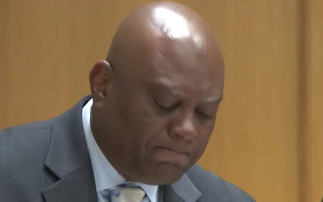 Tampa Bay councilman Orlando Gudes apologizes for using an anti-Semitic slur, January 30, 2020. (YouTube screenshot) Tampa Bay councilman Orlando Gudes apologizes for using an anti-Semitic slur, January 30, 2020. (YouTube screenshot)