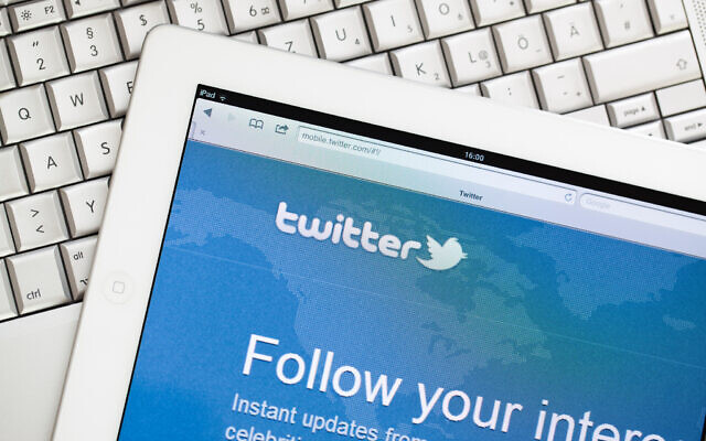 iPad with Twitter website open. (wundervisuals via iStockPhoto) iPad with Twitter website open. (wundervisuals via iStockPhoto)