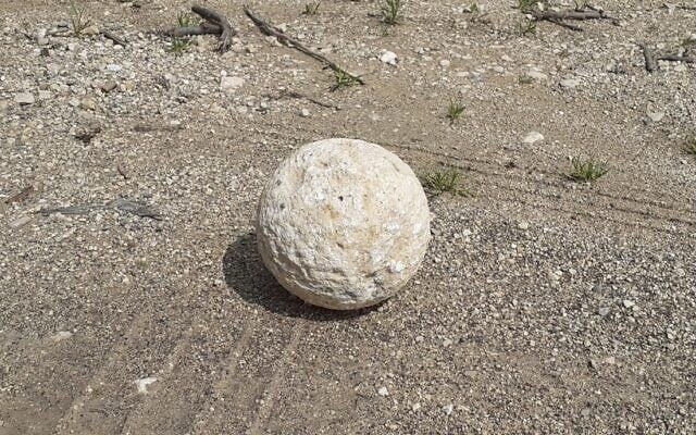 The ballista stone which was recently returned to the City of David. (Uzi Rotstein, Israel Antiquities Authority) The ballista stone which was recently returned to the City of David. (Uzi Rotstein, Israel Antiquities Authority)