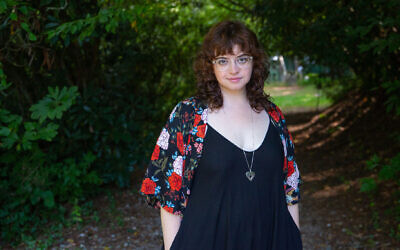 Eliana Light is one of several young Jewish musicians and spiritual leaders moving their work online. (Ori Salzberg)