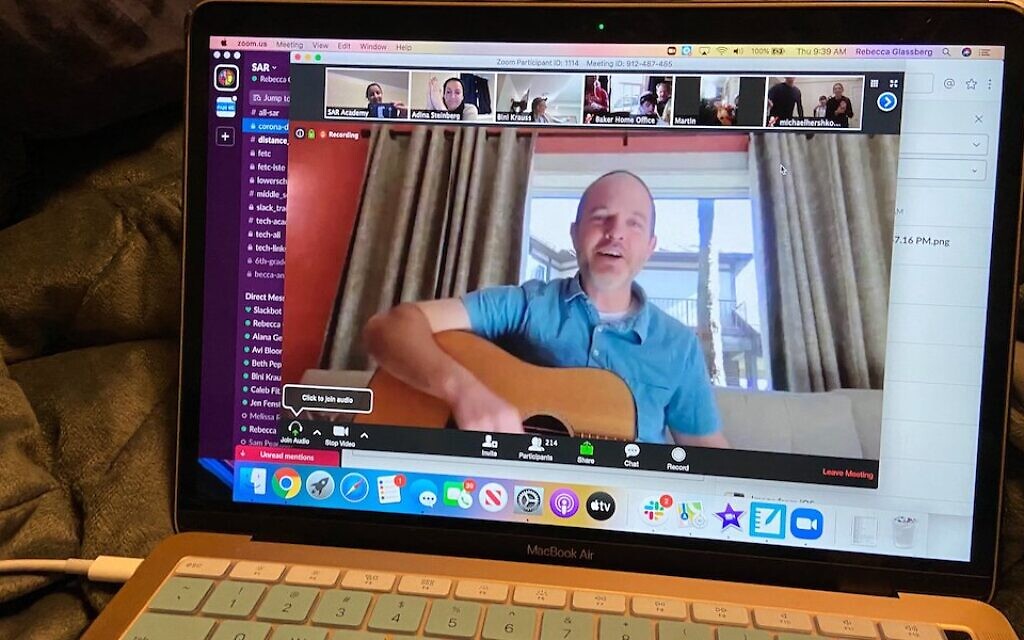 Illustrative: a Jewish education program utilizes a musical Zoom session. (Courtesy of SAR Academy)