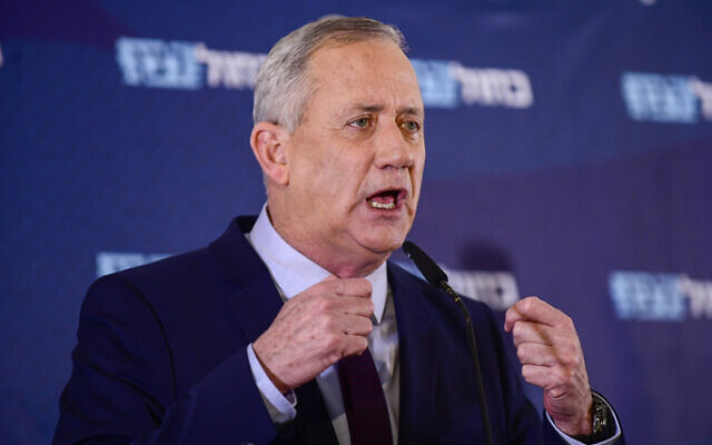Blue and White party chief Benny Gantz holds a press conference at Kfar Maccabiah on March 7, 2020. (Tomer Neuberg/Flash90) Blue and White party chief Benny Gantz holds a press conference at Kfar Maccabiah on March 7, 2020. (Tomer Neuberg/Flash90)